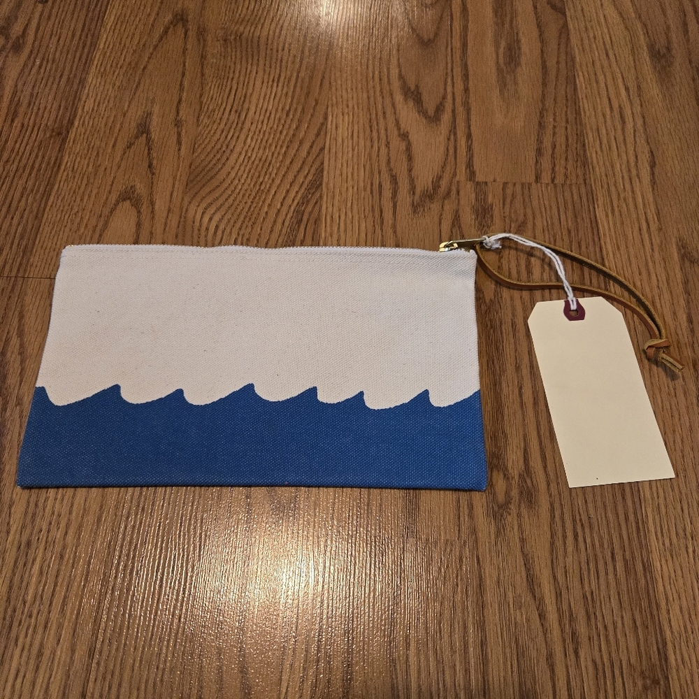 M. Carter Blue and Cream Wave Canvas Clutch Waves Wristlet Classic Zip Pouch NEW - Picture 6 of 8